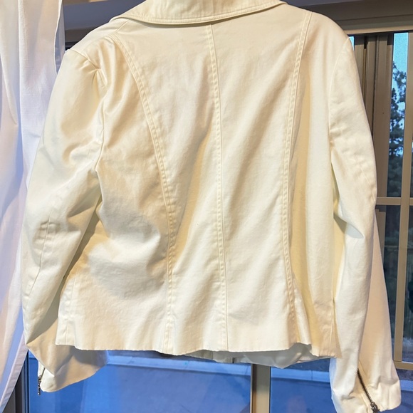 White Lane Bryant Blazer - Picture 3 of 4